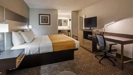 Best Western Central Inn - 41