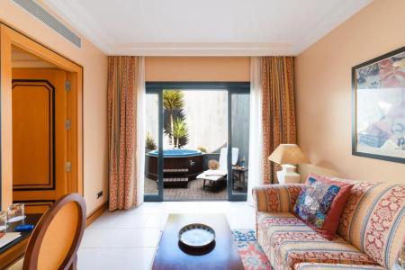 Villa Vik - Boutique - 20