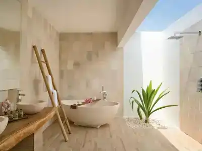Mӧvenpick Resort Kuredhivaru Maldives - 10
