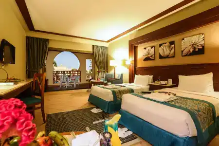 Charmillion Club Resort - 4