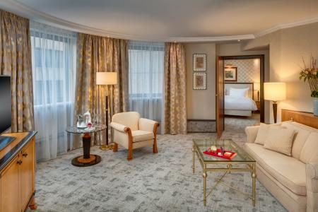 Kempinski Corvinus Budapest - 9