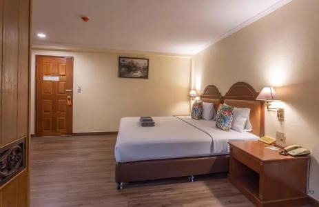 Sabai Inn - 67