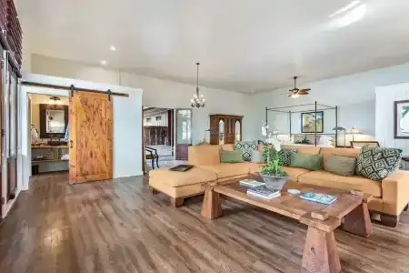 Holualoa Inn - 35