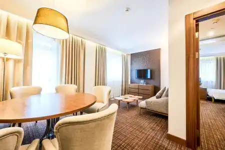 Radisson Blu, Kyiv Podil City Centre - 73