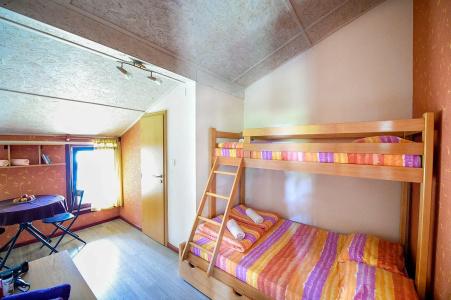 San Art Floating Hostel & - 4