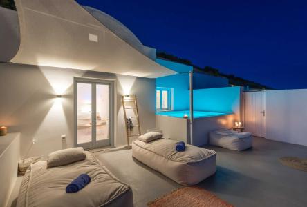 Santorini Heights - 38