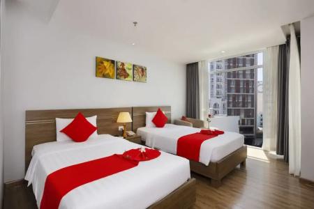 Maple Leaf & Apartment - 38