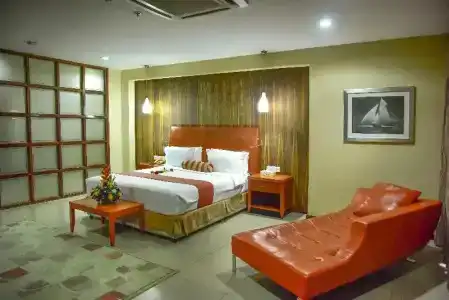 Harbour View Suites - 168