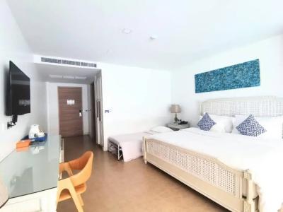 Beach Walk Boutique Resort - 59