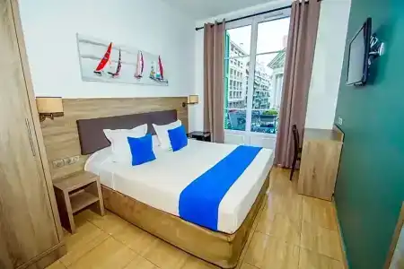 Hôtel Parisien - 96