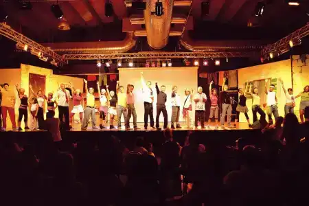 GranSerena - 18