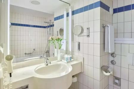 Dorint An den Westfalenhallen Dortmund - 42