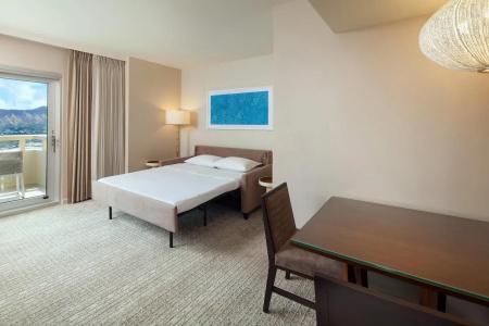 Sheraton Waikiki - 4
