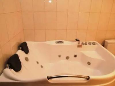 Pozar Salt Cave Spa - 8