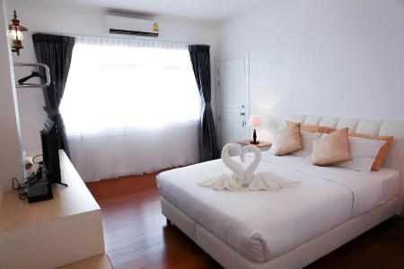Rajapruek Place - 2