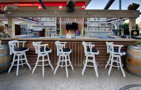 Romance Beach - 34