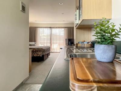 Greenlane Manor - 39