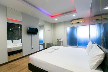Deeden Pattaya Resort - 46
