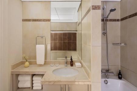Staybridge Suites Dubai Internet City, an IHG - 6