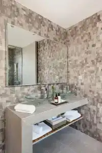 47 Luxury Suites - 6