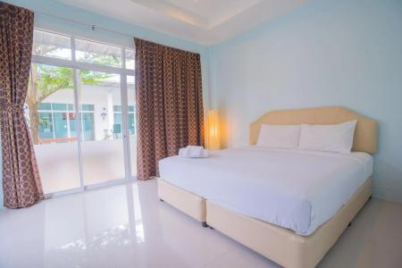 The Cube Resort - 19