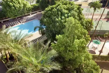Sheraton Phoenix Crescent - 40