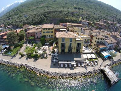 Lake Front Brenzone - 19