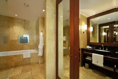 Regent Warsaw - 8