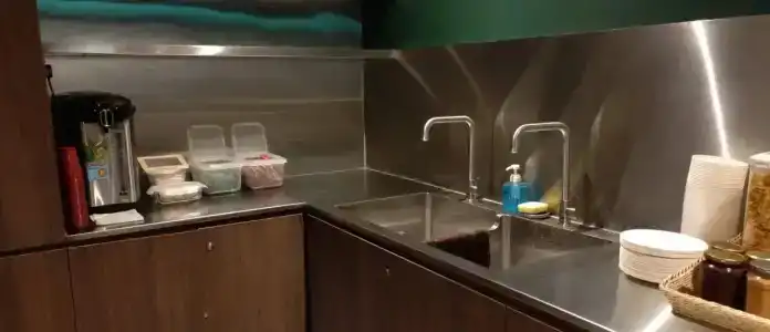 Wink Capsule Hostel @ Chinatown (SG Clean) - 18