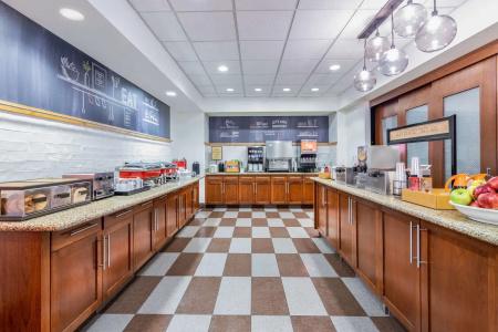 Hampton Inn & Suites Minneapolis St. Paul Airport - Mall of America - 29