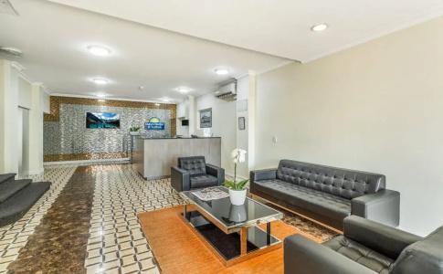 Ramada by Wyndham, City Center - 11