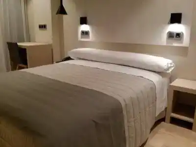 Bilbao Plaza - 8