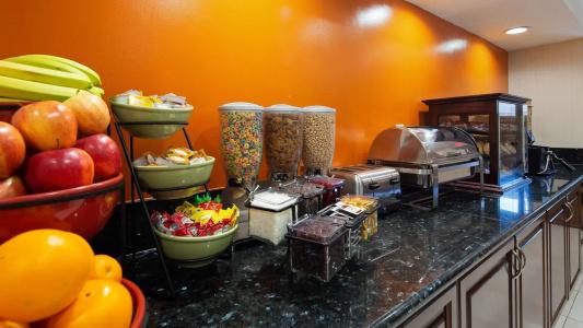 Best Western Inn - 12