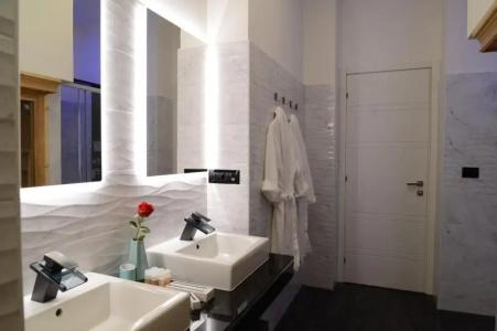 Escape Luxury Suite - 3