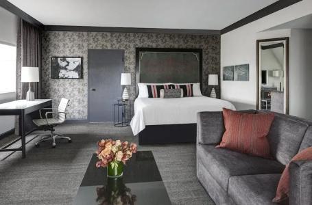 Loews Vanderbilt - 77
