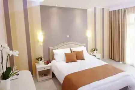 Alia Palace - Adults Only 16+ - 48