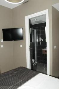 Adana City Boutique - 44