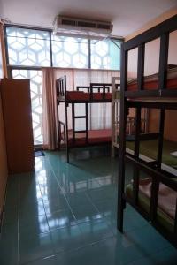 Oyo 730 Meedee Hostel - 11