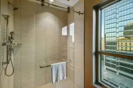 Hilton Dallas-Park Cities - 9