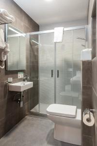 Pebbles Resort - 10