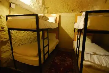Kamelya Cave Hostel - 22
