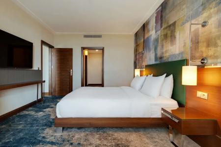 Doubletree by Hilton Van - 43