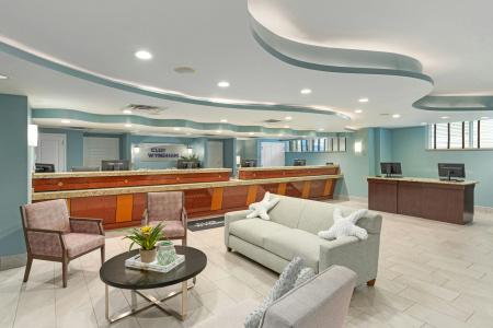 Club Wyndham Towers on the Grove - 20