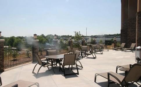 Hampton Inn & Suites/University Area - 7