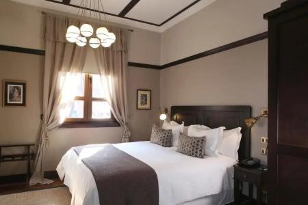 Boutique Castillo Rojo - 77