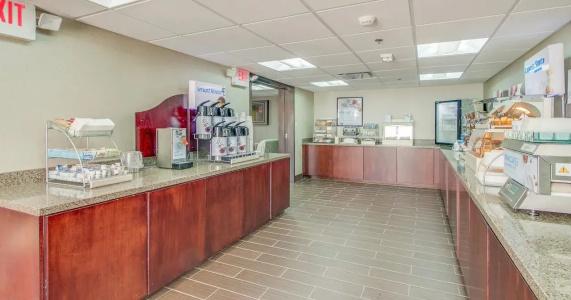 Holiday Inn Express & Suites Midlothian Turnpike, an IHG - 19