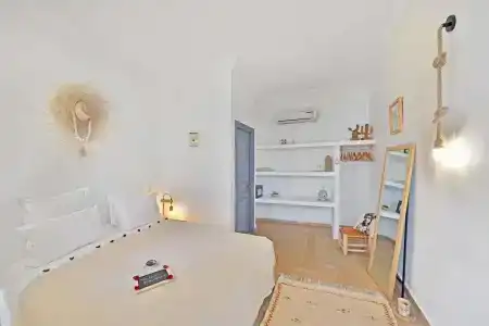 Riad Amya - 3