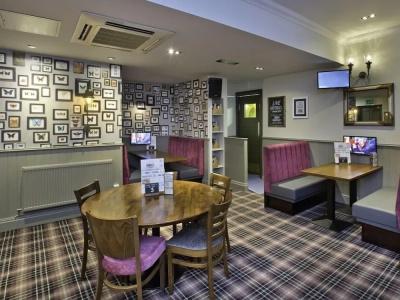 The Abbey Inn - 35