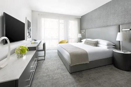 Smyth Tribeca - 76