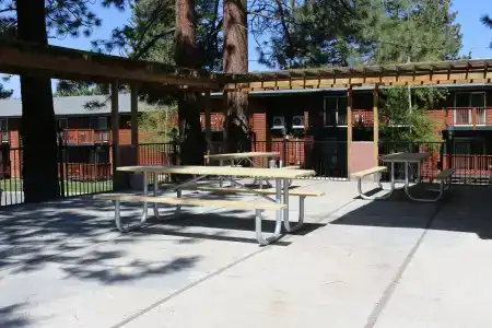 Bluelake Inn @ Heavenly Village - 12